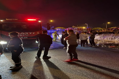 Duvara çarpan motosiklet yandı; alevlerin arasında kalan sürücü öldü, arkadaşı ağır yaralı