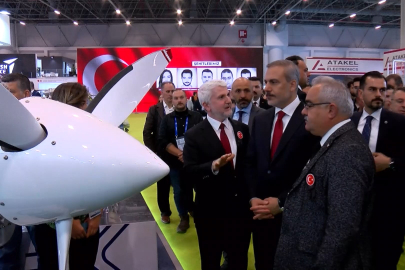 Bakanlar, SAHA EXPO'da TUSAŞ standını ziyaret etti