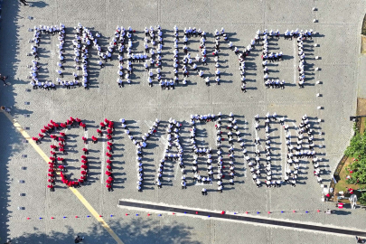 İzmir'de Cumhuriyet'in 101’inci yılı kutlamaları başladı