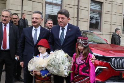 Bakan Tunç: Soruşturmaları 'yargı tacizi' şeklinde değerlendirmek şuursuz bir harekettir