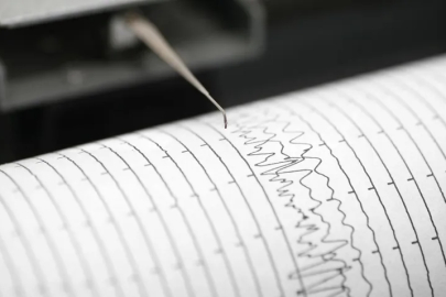 Hakkari'de 4.8 büyüklüğünde deprem!